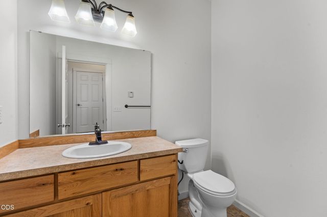 60180 Pawnee Road, Bend, OR 97702