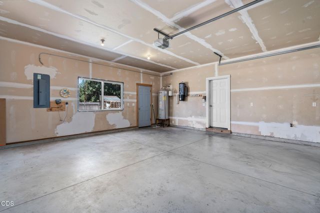 60180 Pawnee Road, Bend, OR 97702
