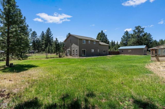 60180 Pawnee Road, Bend, OR 97702