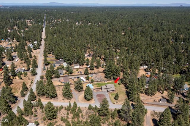 60180 Pawnee Road, Bend, OR 97702