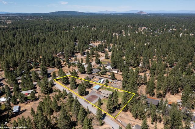 60180 Pawnee Road, Bend, OR 97702