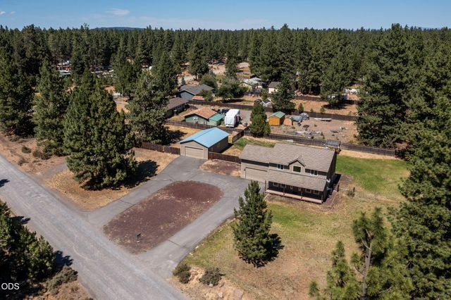 60180 Pawnee Road, Bend, OR 97702