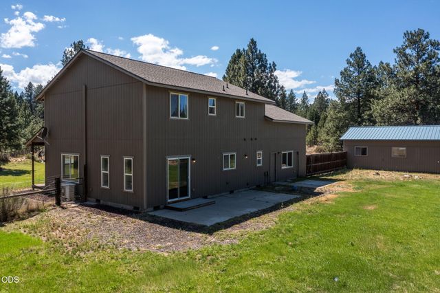 60180 Pawnee Road, Bend, OR 97702