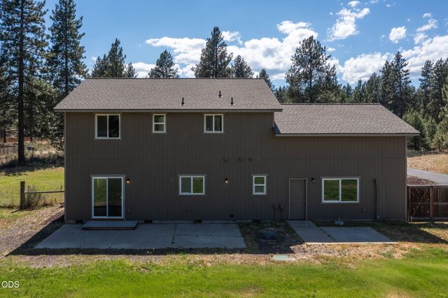 60180 Pawnee Road, Bend, OR 97702