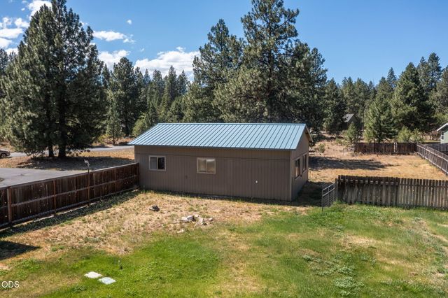 60180 Pawnee Road, Bend, OR 97702