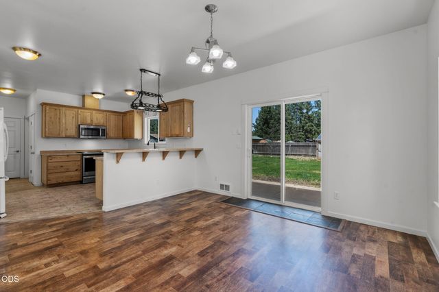 60180 Pawnee Road, Bend, OR 97702