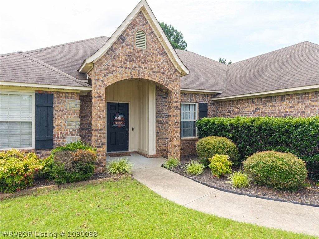 1025 Hamilton Circle, Greenwood, AR 72936