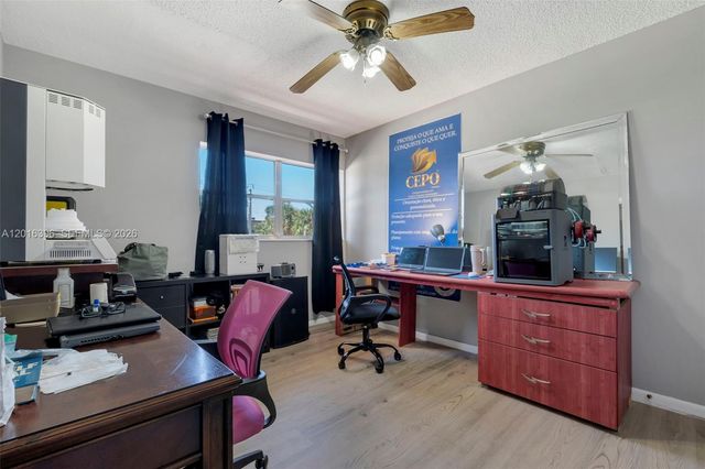 1101 Crystal Lake Dr 203, Deerfield Beach, FL 33064