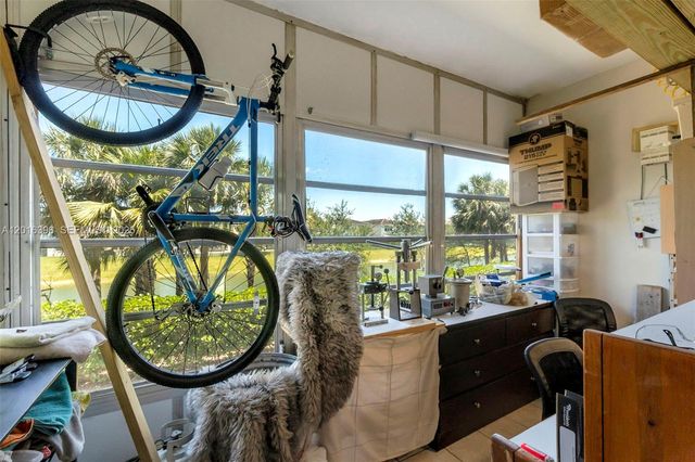 1101 Crystal Lake Dr 203, Deerfield Beach, FL 33064