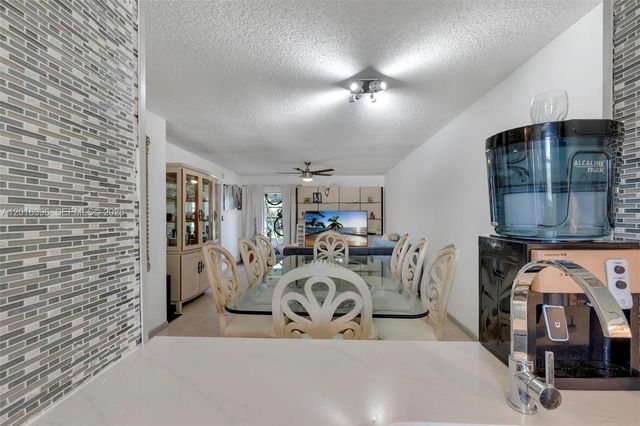 1101 Crystal Lake Dr 203, Deerfield Beach, FL 33064