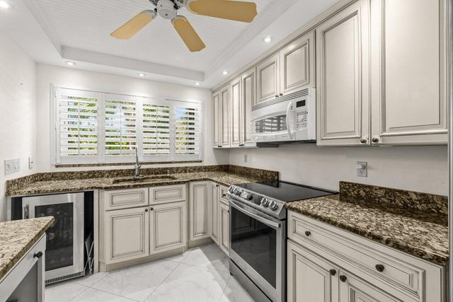 2010 S Federal Highway 201, Boynton Beach, FL 33435