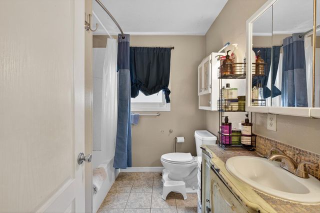 3809 Marine Ave, Stockton, CA 95204