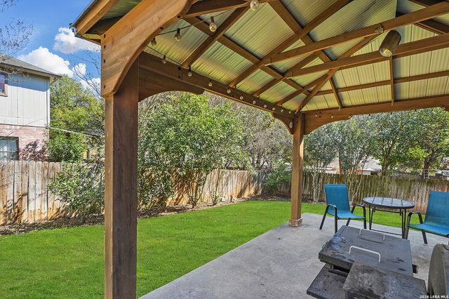 13314 Galicia, Universal City, TX 78148