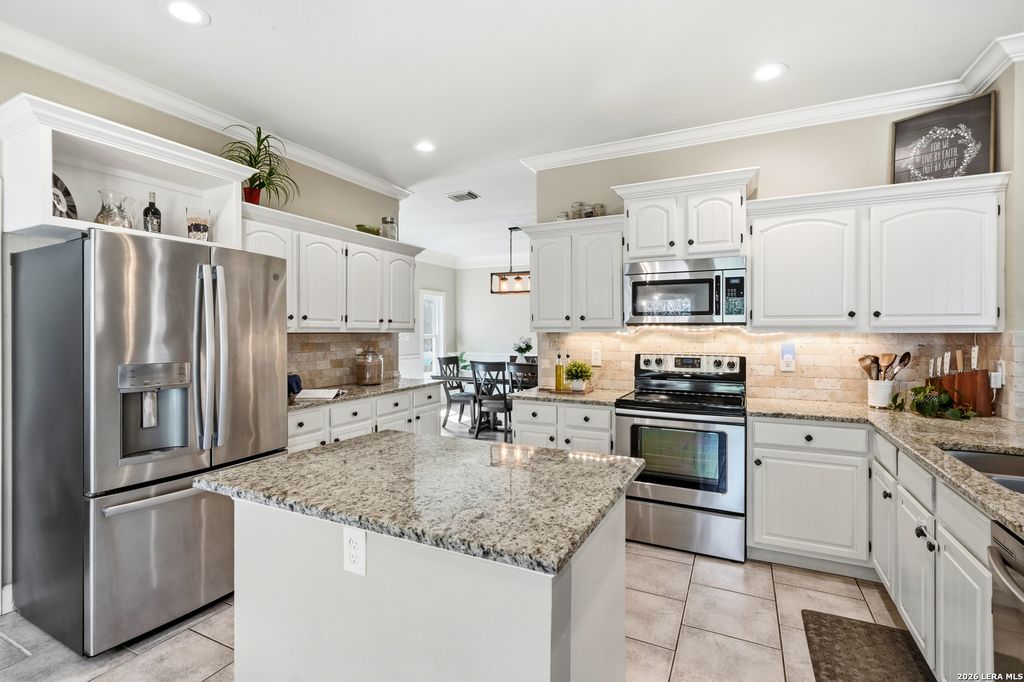 13314 Galicia, Universal City, TX 78148