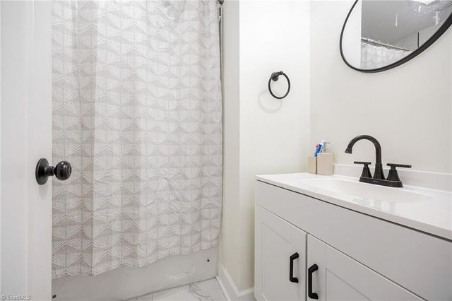 111 Coble Circle, Lexington, NC 27295