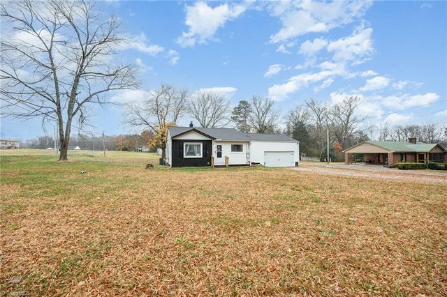 111 Coble Circle, Lexington, NC 27295