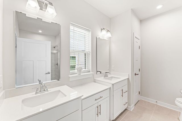 115 Dunroyal Road, Fountain Inn, SC 29644