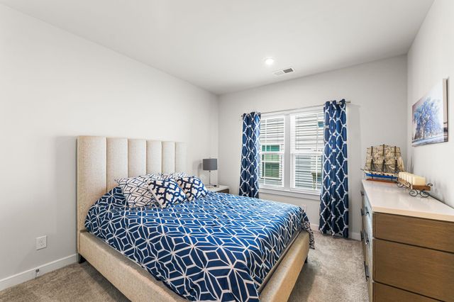 115 Dunroyal Road, Fountain Inn, SC 29644