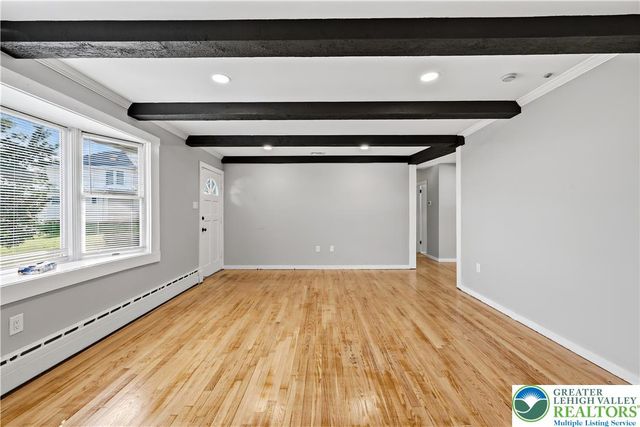 1319 Overlook Road, Whitehall Twp, PA 18052