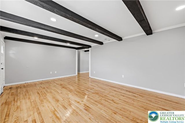 1319 Overlook Road, Whitehall Twp, PA 18052