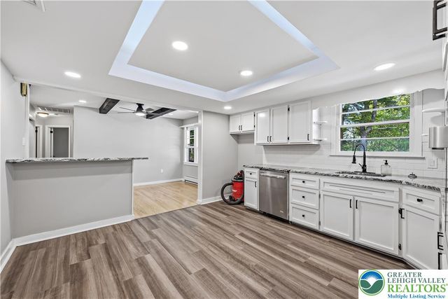 1319 Overlook Road, Whitehall Twp, PA 18052