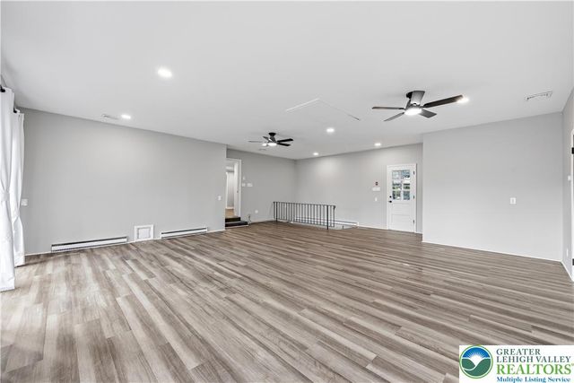 1319 Overlook Road, Whitehall Twp, PA 18052