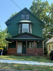 2469 Chelsea Avenue, Kansas City, MO 64127