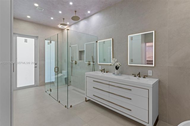 9400 Old Cutler Road, Coral Gables, FL 33156
