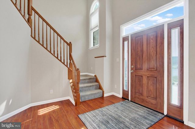 8057 LOFTY HEIGHTS DR, Waynesboro, PA 17268