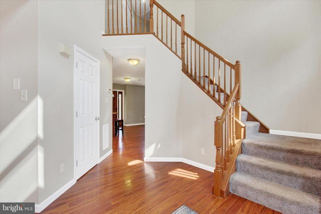 8057 LOFTY HEIGHTS DR, Waynesboro, PA 17268