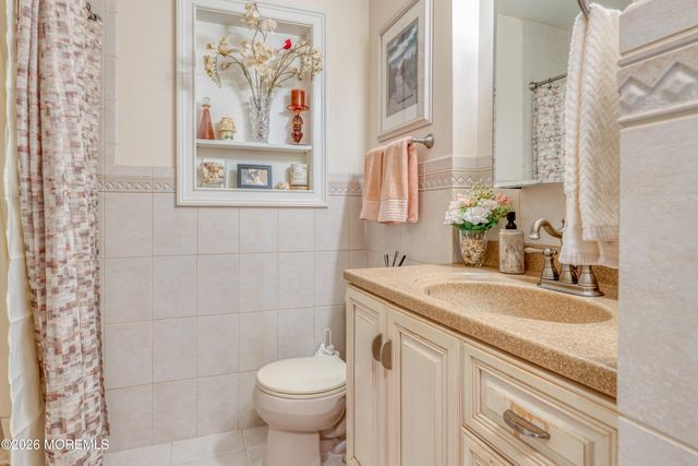 351 Suburban Drive, Toms River, NJ 08753