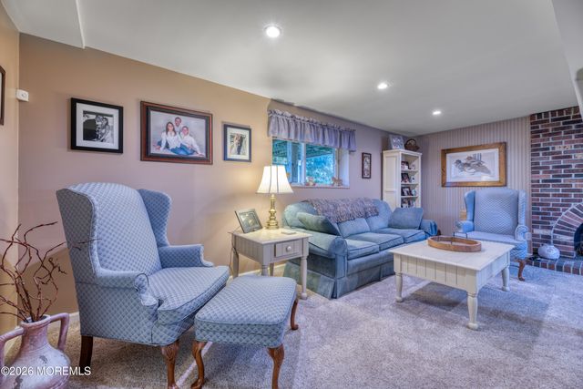 351 Suburban Drive, Toms River, NJ 08753