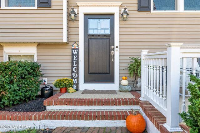 351 Suburban Drive, Toms River, NJ 08753