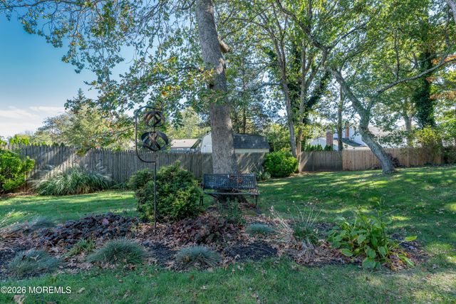 351 Suburban Drive, Toms River, NJ 08753
