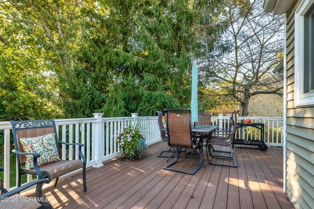351 Suburban Drive, Toms River, NJ 08753