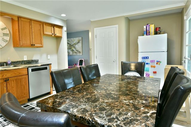 203 Aldrich Road, Austintown, OH 44515