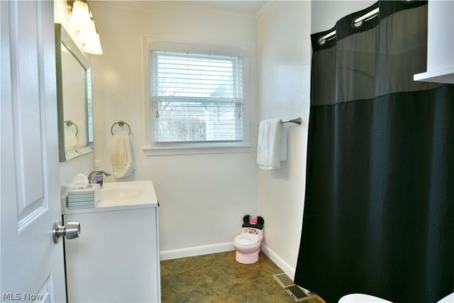 203 Aldrich Road, Austintown, OH 44515