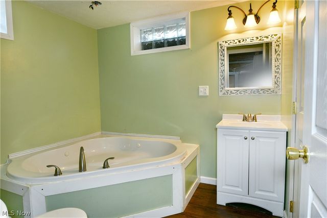 203 Aldrich Road, Austintown, OH 44515