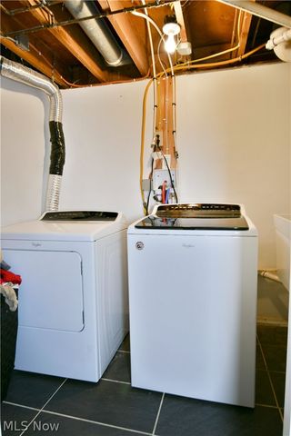 203 Aldrich Road, Austintown, OH 44515