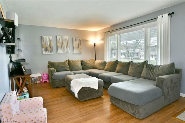 203 Aldrich Road, Austintown, OH 44515