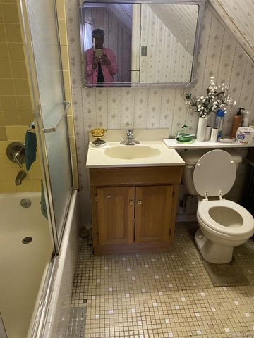 128-22 FRANCIS LEWIS Boulevard, Laurelton, NY 11413