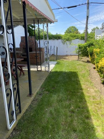 128-22 FRANCIS LEWIS Boulevard, Laurelton, NY 11413