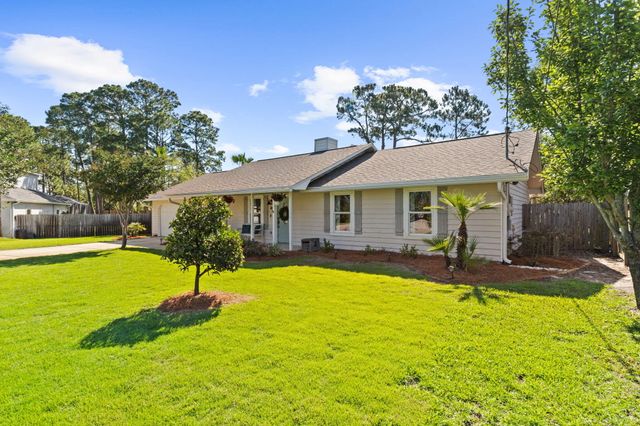 36 Holiday Shores Court, Miramar Beach, FL 32550