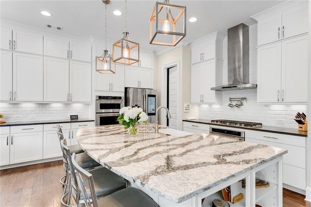 195 Horizon Hill, Milton, GA 30004