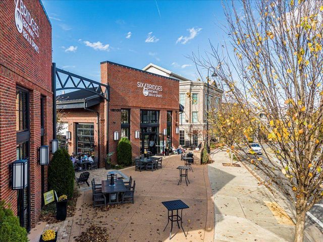 195 Horizon Hill, Milton, GA 30004