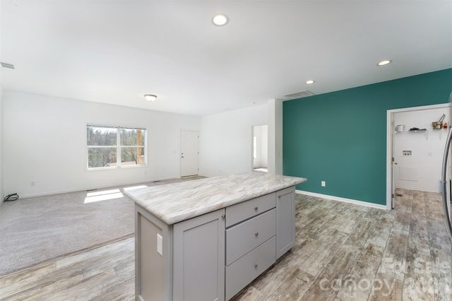 138 Indian Paintbrush Lane, Alexander, NC 28701