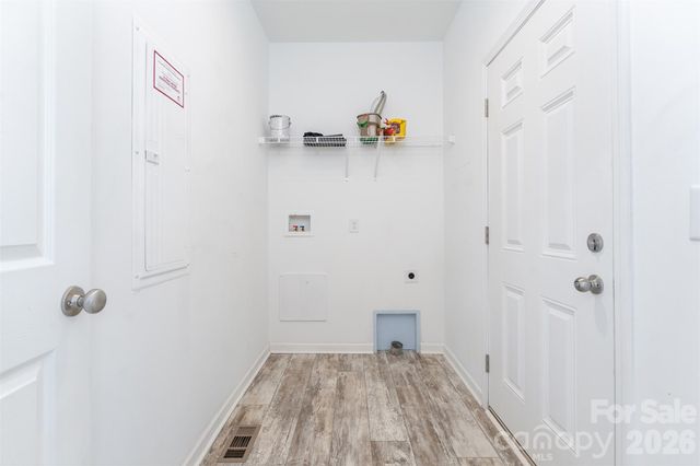 138 Indian Paintbrush Lane, Alexander, NC 28701