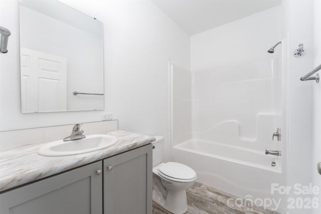 138 Indian Paintbrush Lane, Alexander, NC 28701