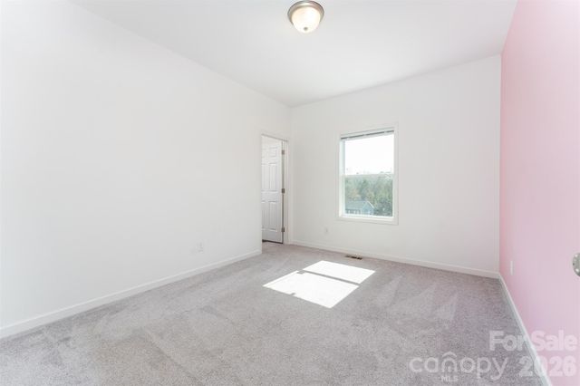 138 Indian Paintbrush Lane, Alexander, NC 28701