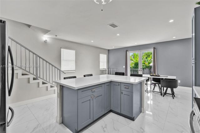 1968 NW 25th Avenue, Miami, FL 33125